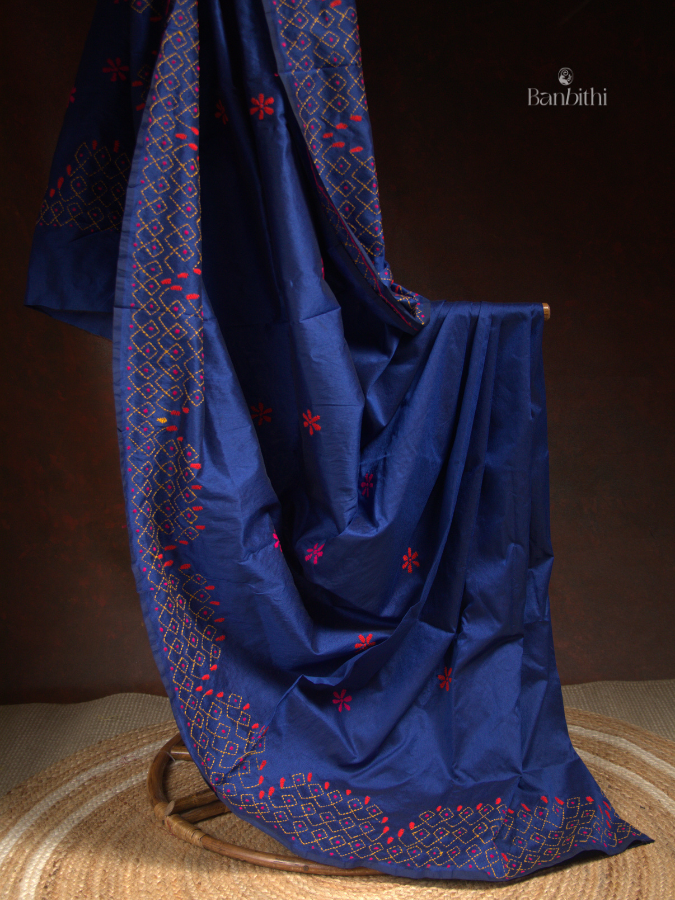 Hand Embroidered Saree – Blue with Pink Thread