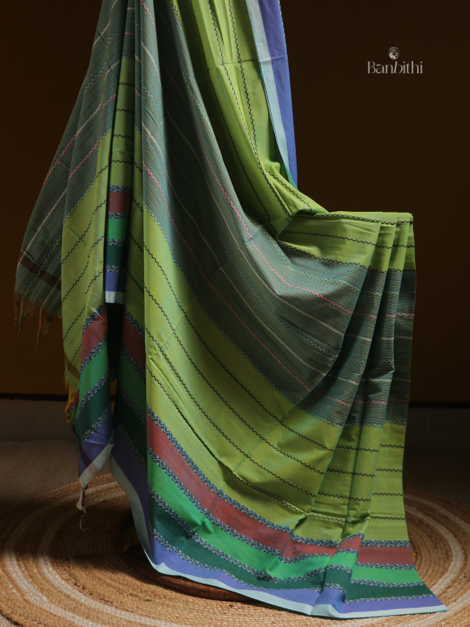 Pure Cotton Handwoven Dhaniakhali Saree – Light Green
