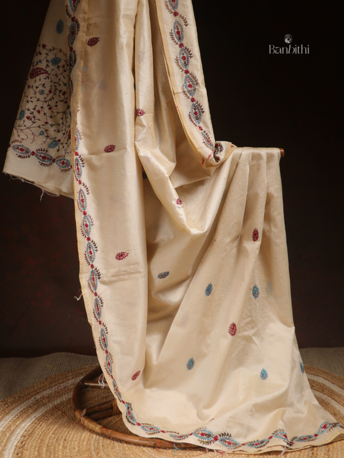 Hand Embroidered Saree – Off White with Golden Thread (Variant 4)