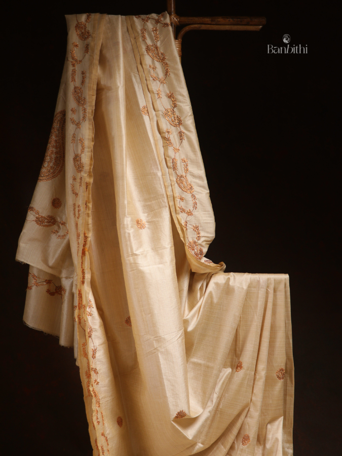 Hand Embroidered Saree – Off White with Golden Thread