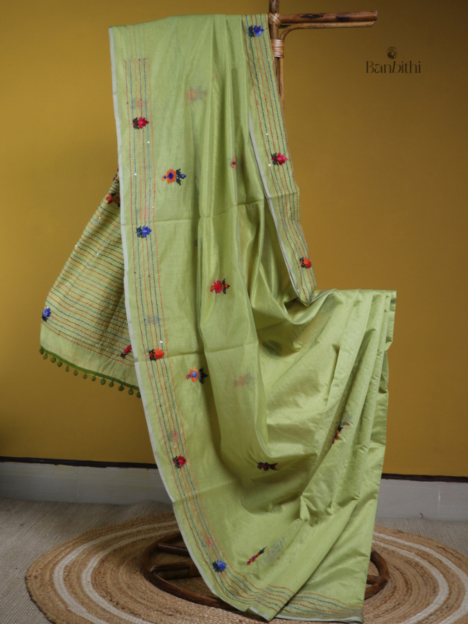 Natural Leaf Green Folk Craft Saree