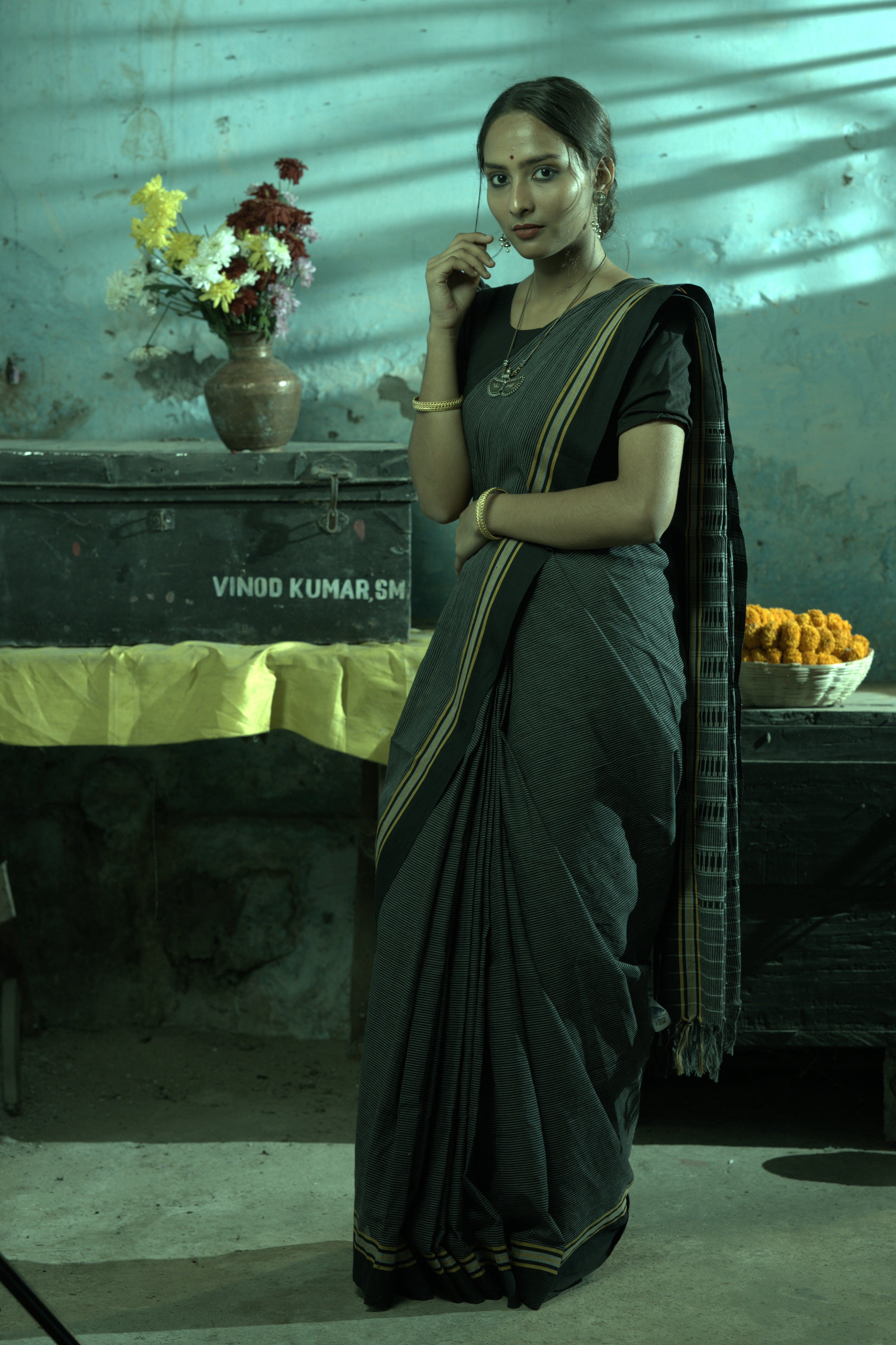 Grey Begumpuri Saree - Pure Cotton Handwoven Cloth