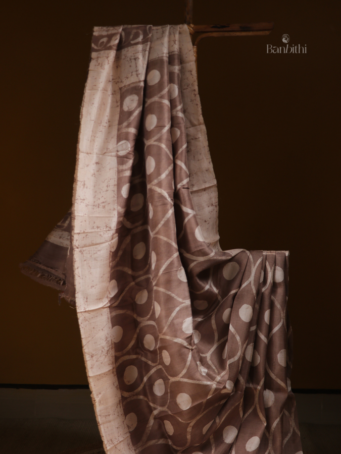 Hand Batik Abstract Murshidabad Silk Saree – Greyish Brown Elegance