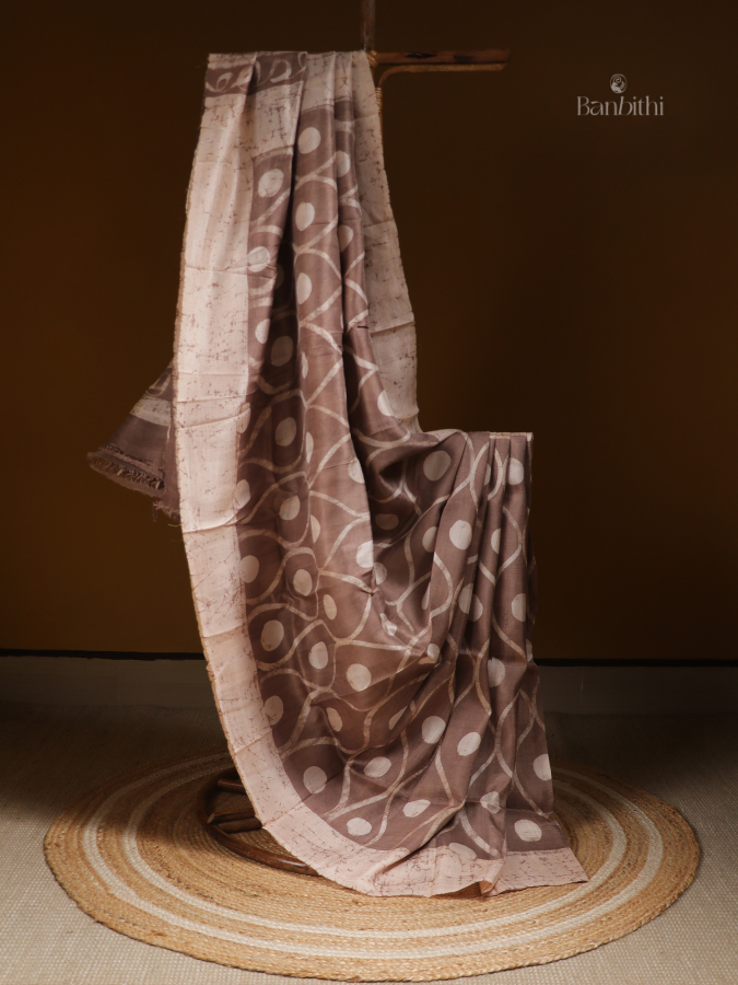 Hand Batik Abstract Murshidabad Silk Saree – Greyish Brown Elegance