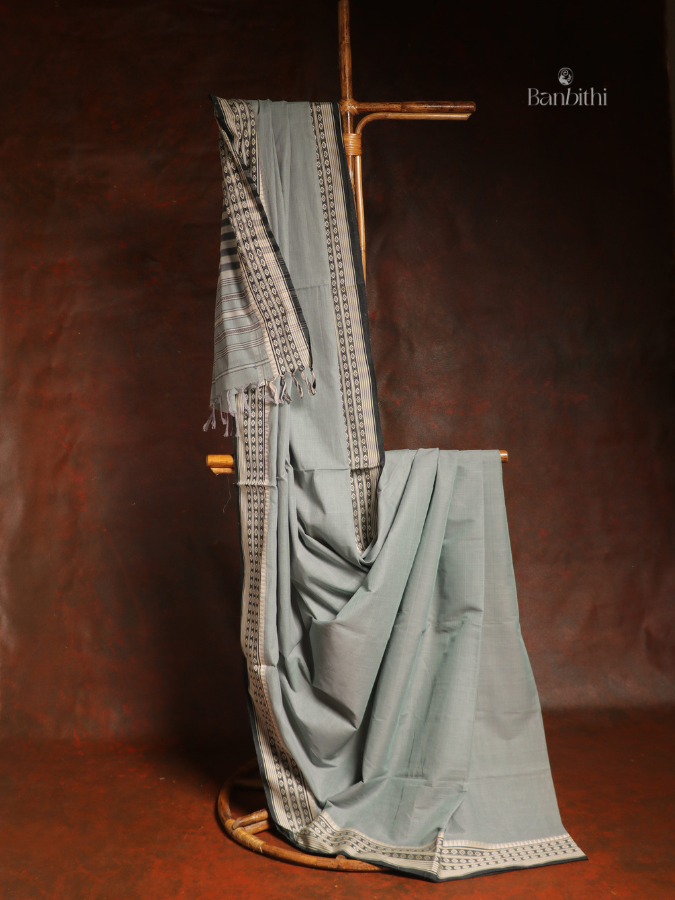 Pure Cotton Handwoven Dhaniakhali Saree - Ash Grey