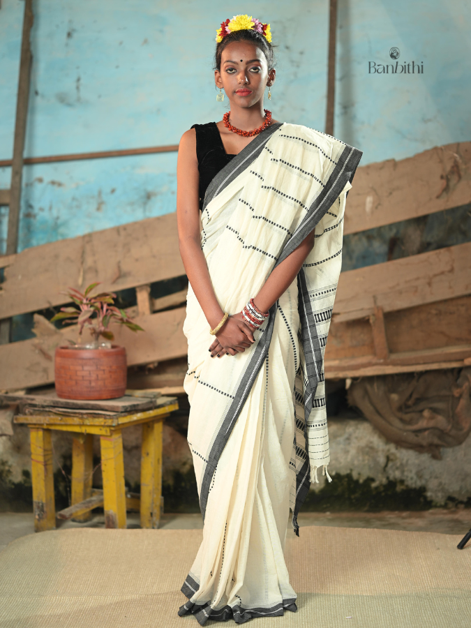 Begumpuri Pure Cotton Handwoven Saree – White and Black