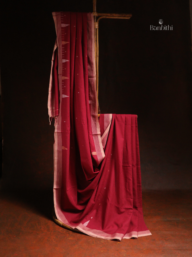 Pure Cotton Hand Spun Jamdani Saree – Deep Red