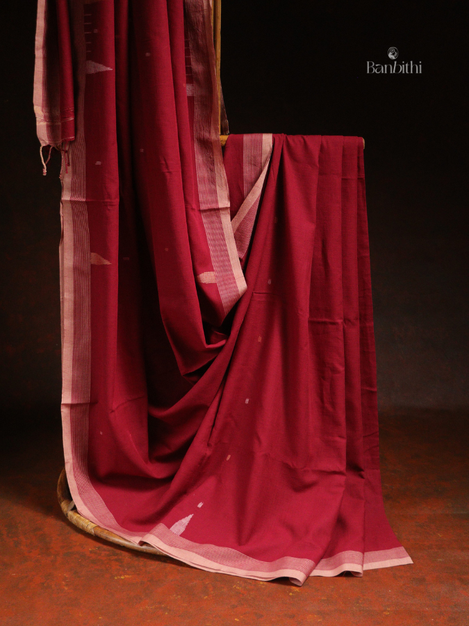 Pure Cotton Hand Spun Jamdani Saree – Deep Red
