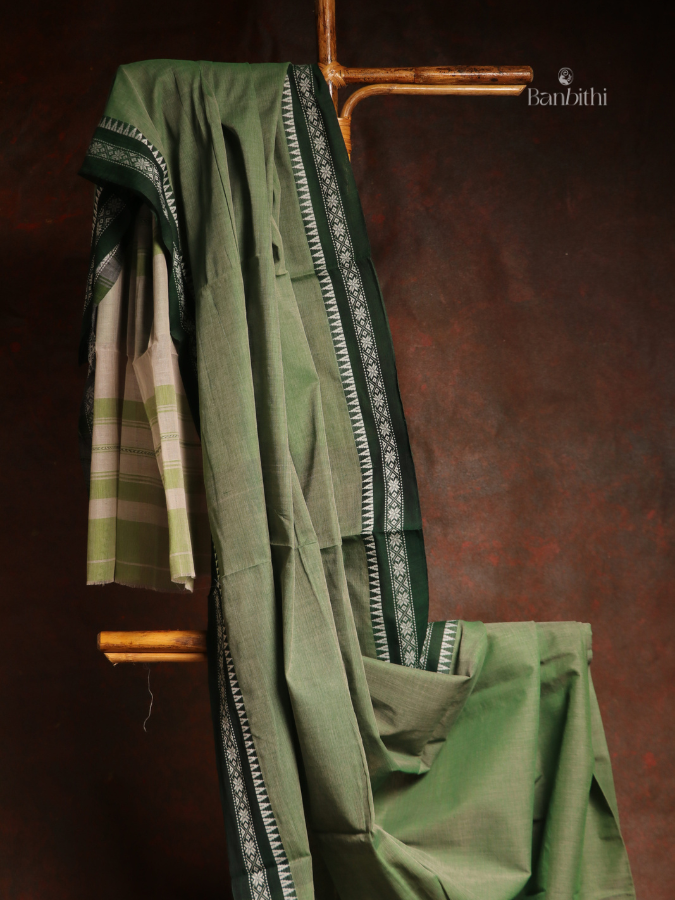 Pure Cotton Handwoven Dhaniakhali Saree – Dual Tone Pista Green