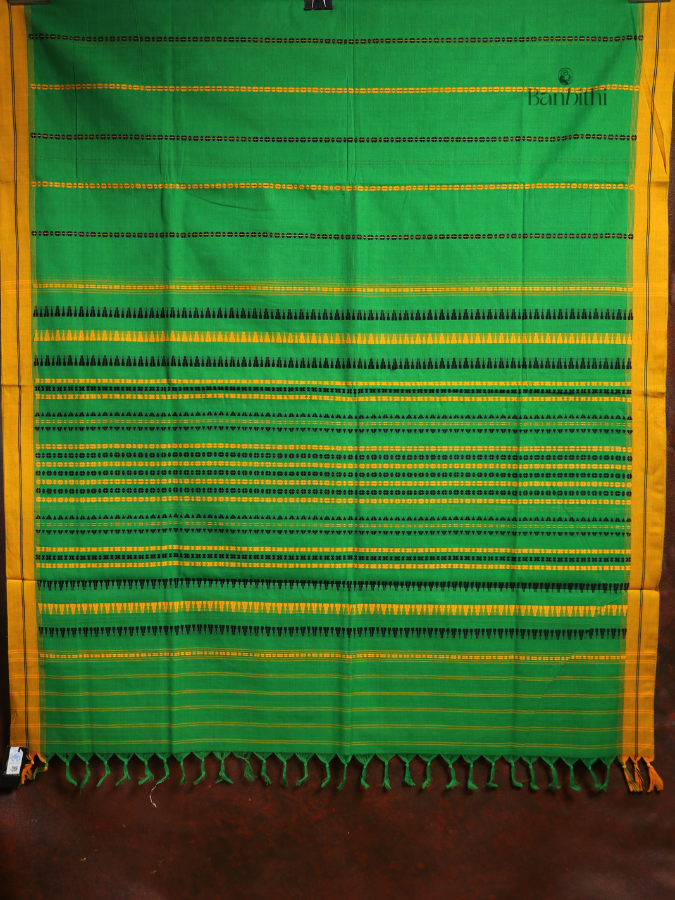 Begumpuri Pure Cotton Handwoven Saree – Green