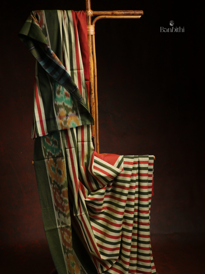 Pure Cotton Handwoven Dhaniakhali Saree – Green Red