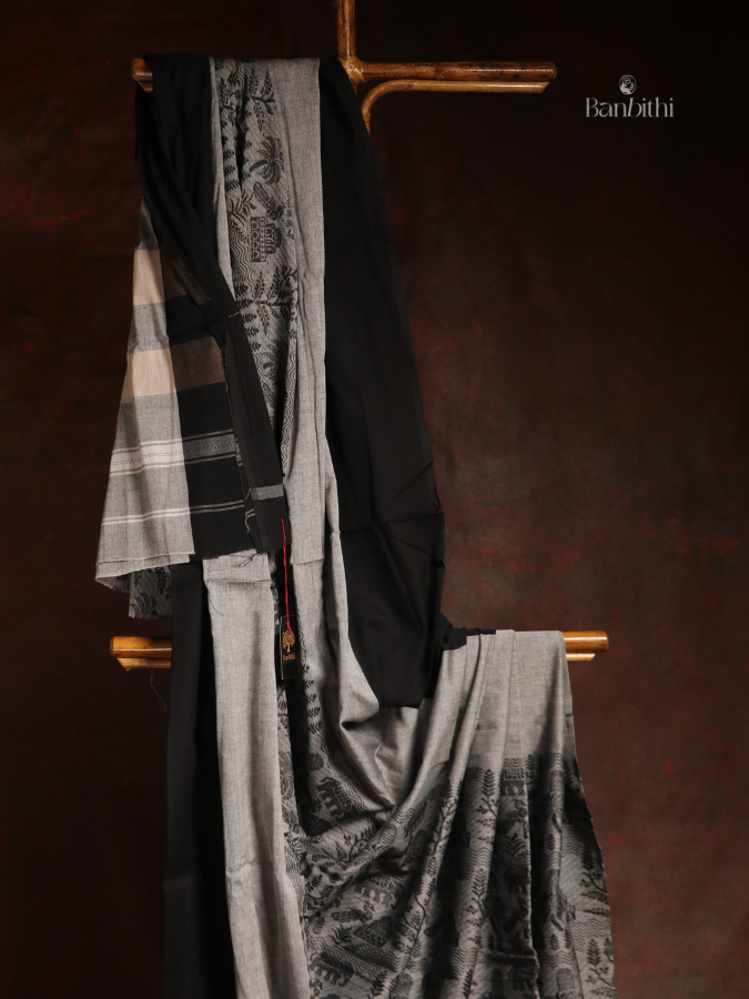 Pure Cotton Handwoven Dhaniakhali Saree – Grey Black