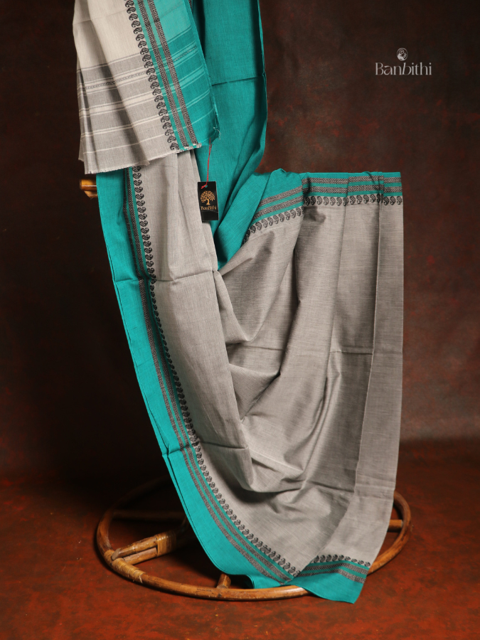 Pure Cotton Handwoven Dhaniakhali Saree – Grey Green