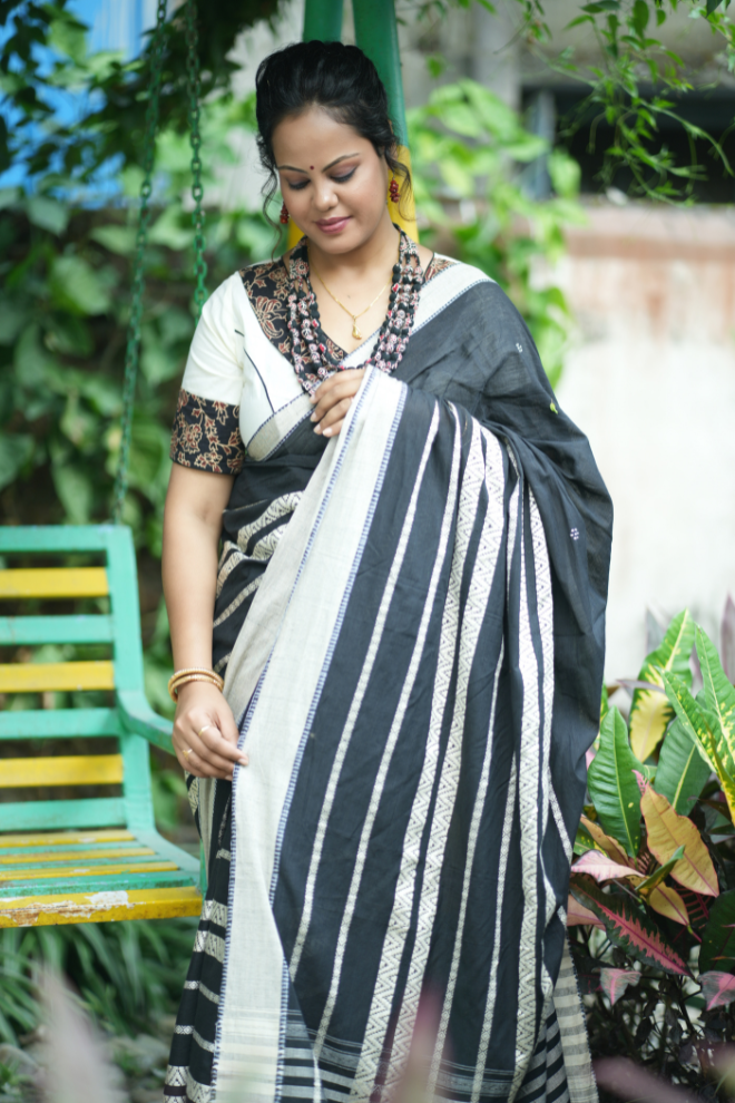 Banbithi Boutique | best handloom store