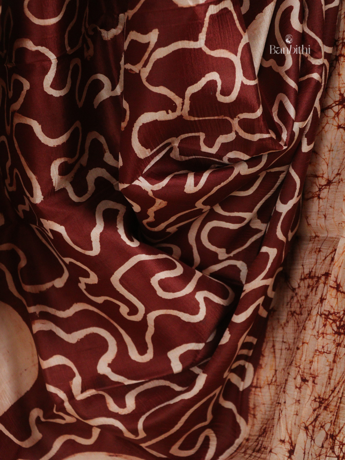 Hand Batik Murshidabad Mulberry Silk Saree – Off White with Brown (Variant 1)
