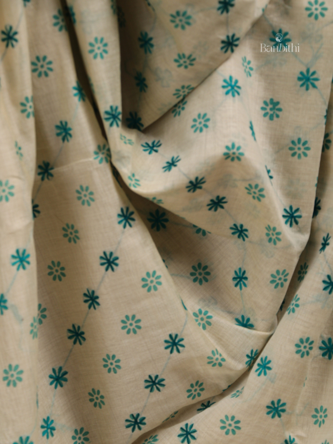 Hand Embroidered Saree – Off White with Light Green Thread