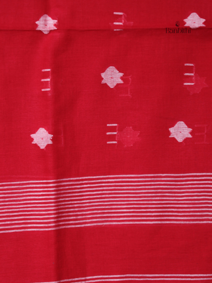 Handwoven Jamdani Dupatta – Red