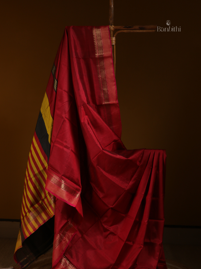 Bishnupur Silk Saree – Red & Black Contrast Classic