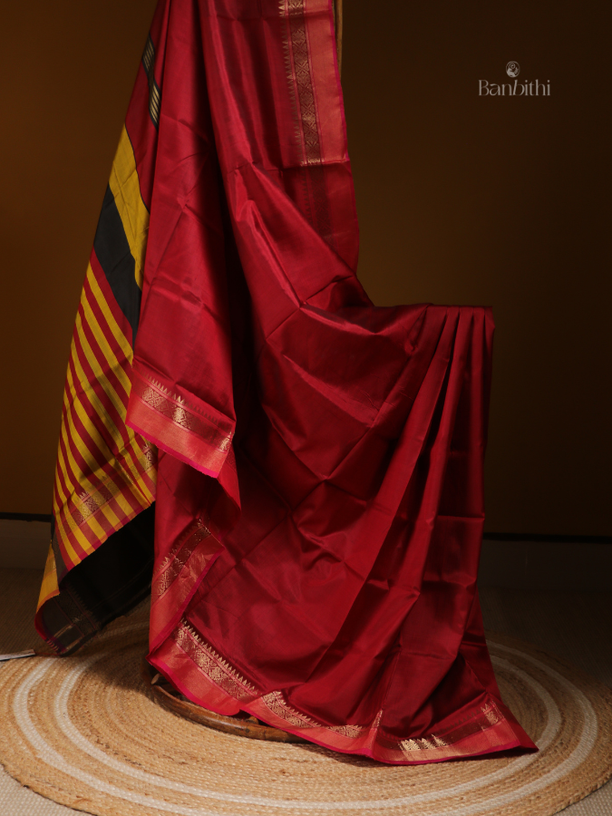 Bishnupur Silk Saree – Red & Black Contrast Classic
